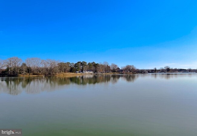 Building Photo - 37117 Moore Rd