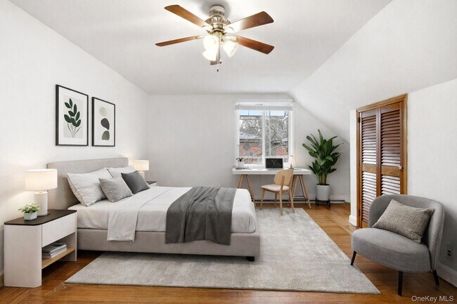 Building Photo - 1-12 Walnut St