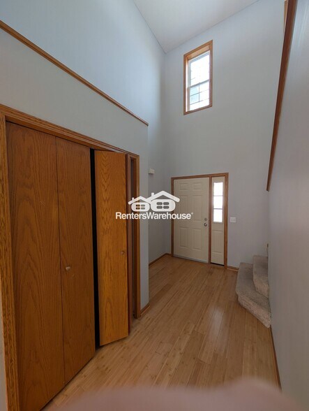 Building Photo - 10549 64th Way NE