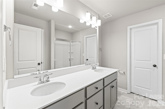 Building Photo - 7017 Stoney Wood Ln