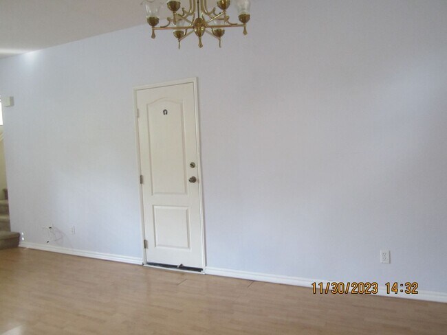 Building Photo - SPACIOUS PLACENTIA TOWNHOME