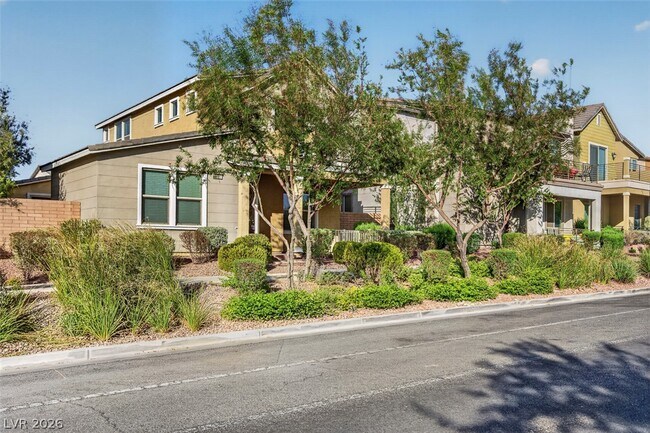 Building Photo - 1100 E Sunset Rd