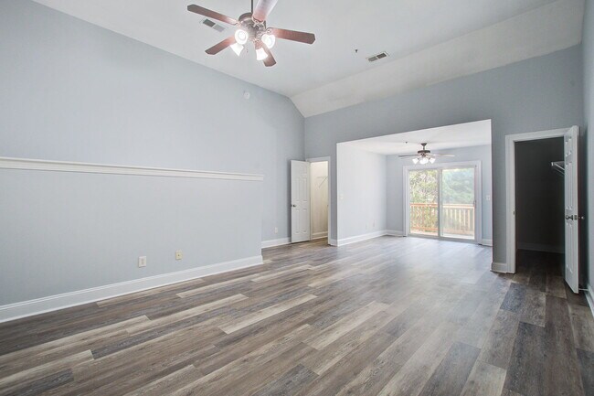 Building Photo - 4902 Lake Palmetto Ln