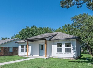 Building Photo - 2106 Willow Pl