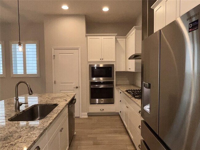 Building Photo - 774 Candlebrush Ln