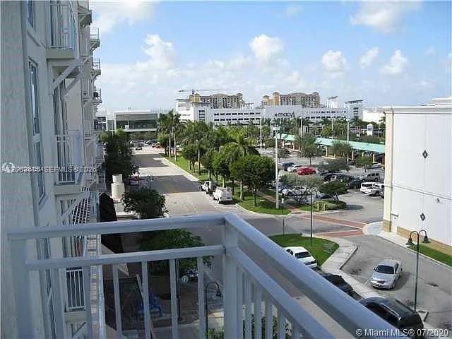 Building Photo - 7275 SW 90th St