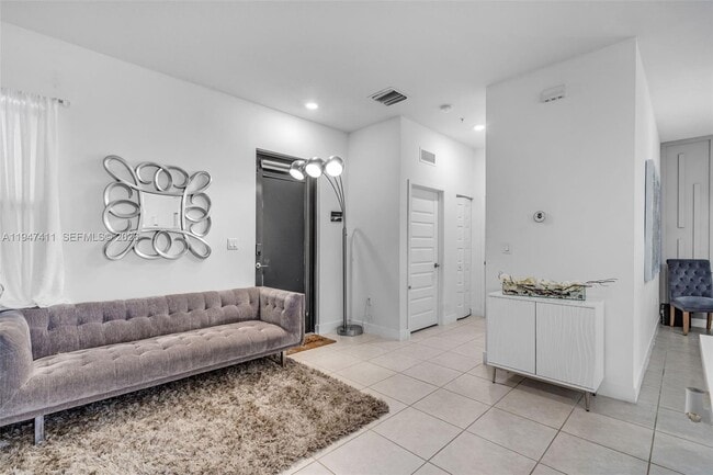 Building Photo - 8015 NW 104th Ave