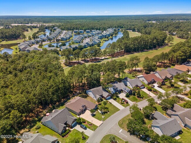 Building Photo - 943 Sandpiper Bay Dr SW