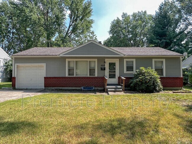 Primary Photo - 8909 E 72nd St