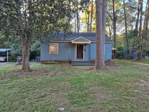 Building Photo - 3251 Meadow Ln