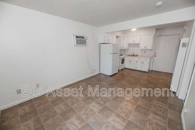 Building Photo - 1746 Kidder Ave