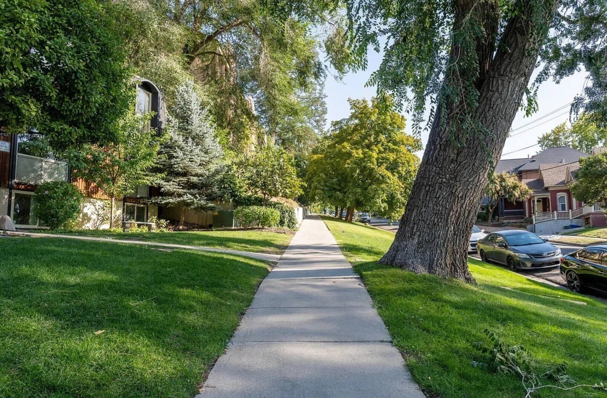 Building Photo - 438 N Center St