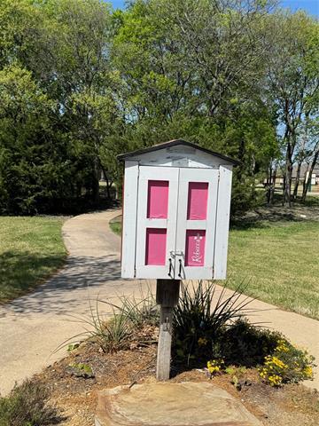 Building Photo - 231 Hadley Ln