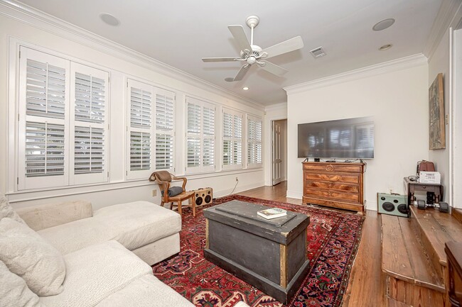 Building Photo - Coastal Living at Its Best – Fully Furnish...