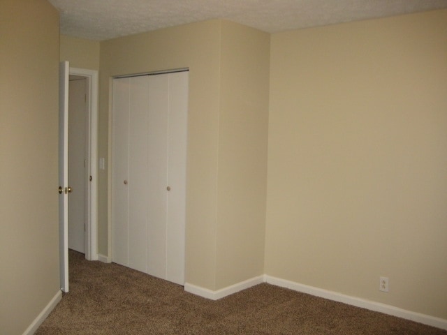 Building Photo - 3107 Creekview Ln