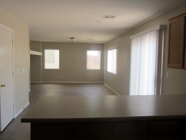 Building Photo - 4122 Carrie Hills Ave