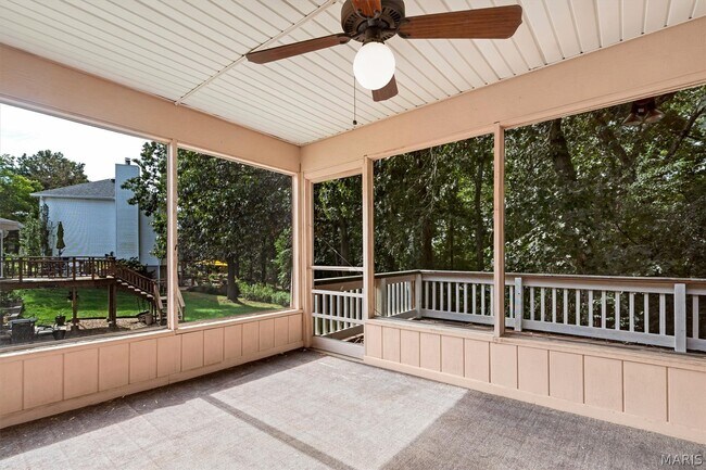 Building Photo - 1409 Oakhall Manor Ct