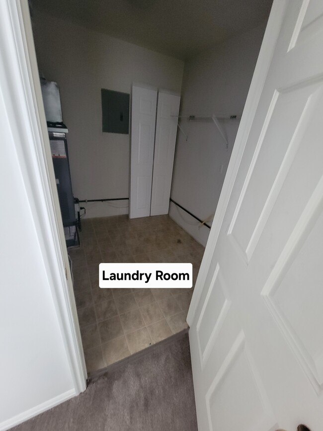 Laundry Room - 574 S Century Dr