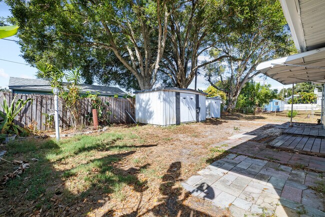 Building Photo - 6818 59th St N