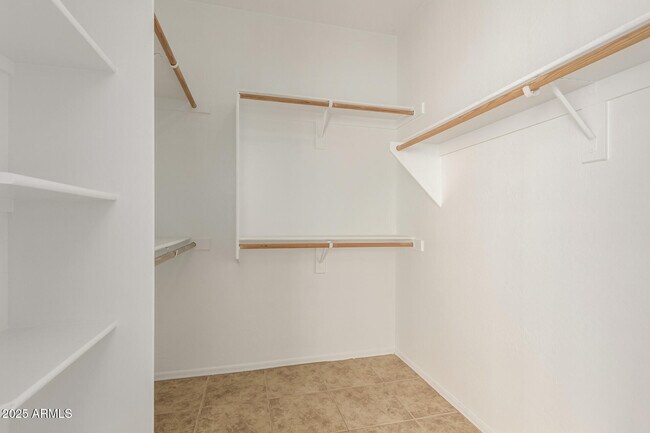 Building Photo - 4170 E Winged Foot Pl