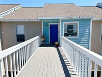 Building Photo - 500 Tiki Dr