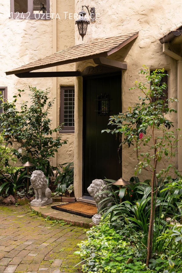 Building Photo - 1242 Ozeta Terrace