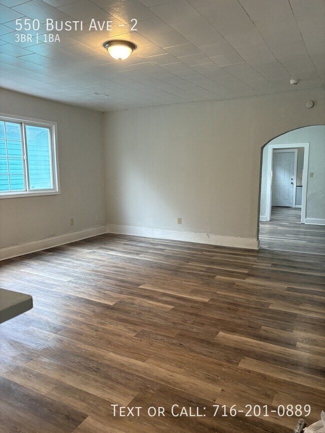 Building Photo - 550 Busti Ave