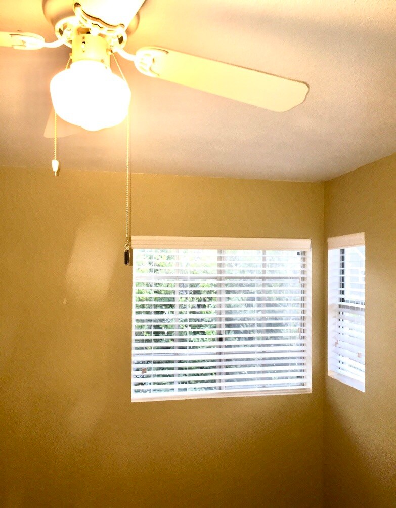 Br 3 - 1355 Waterbury Ct