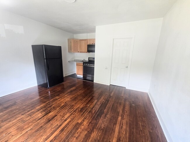 Building Photo - 542 N Scott St