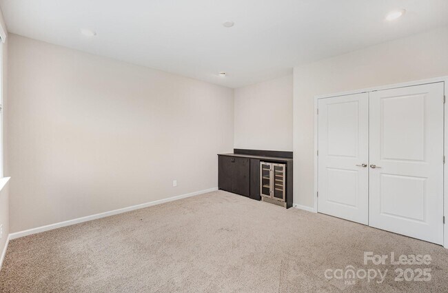 Building Photo - 5710 Gulch Pl