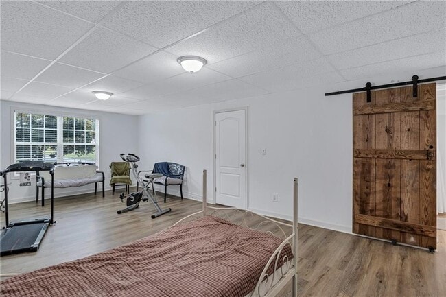 Building Photo - 271 Oak Glen Dr