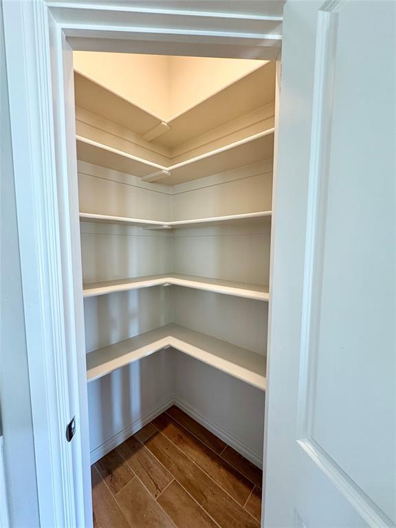 Building Photo - 5509 Malpaso Crk Dr