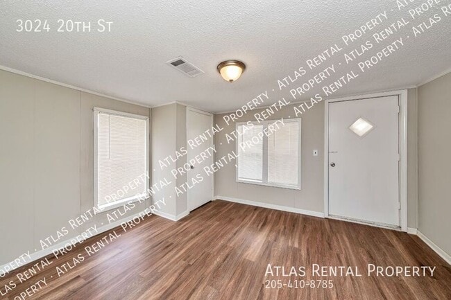 Building Photo - 3024 20th St