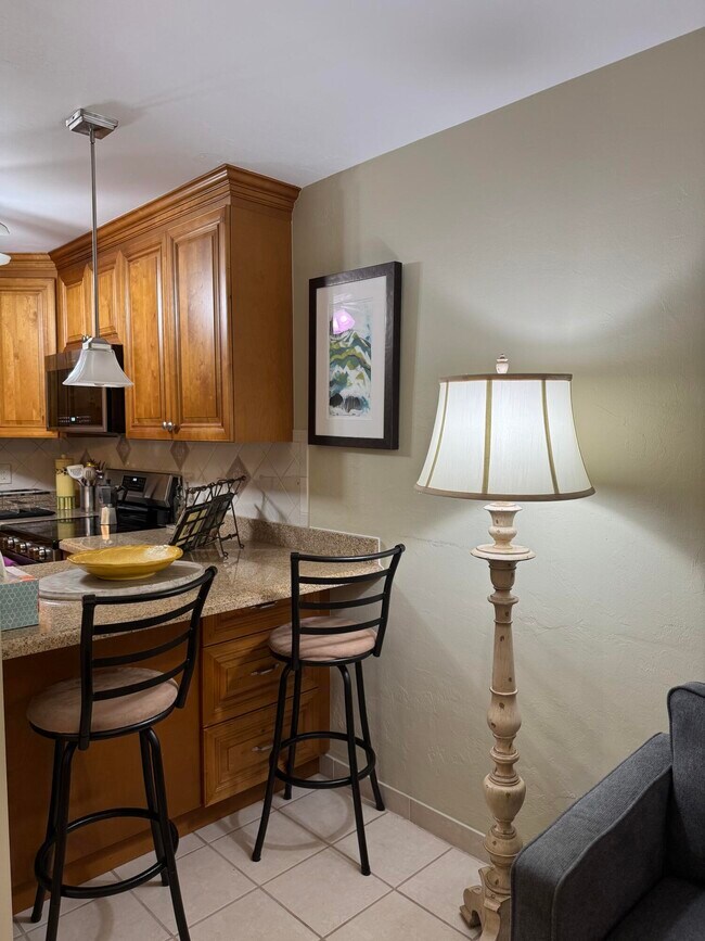 Building Photo - 3362 Cynthia Ln