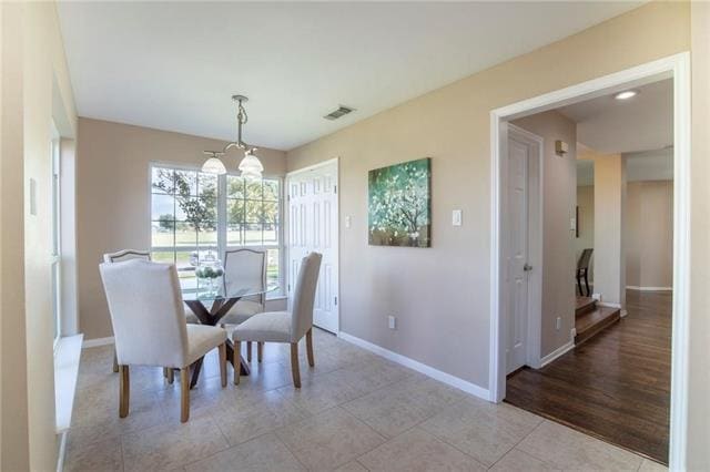 Building Photo - 4428 Emerson Dr