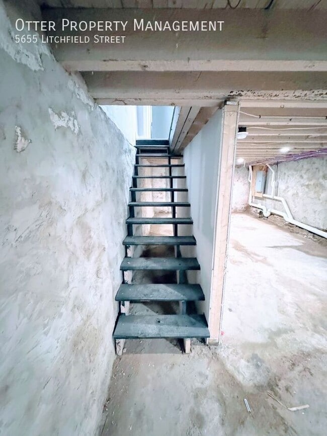 Building Photo - 5655 Litchfield St