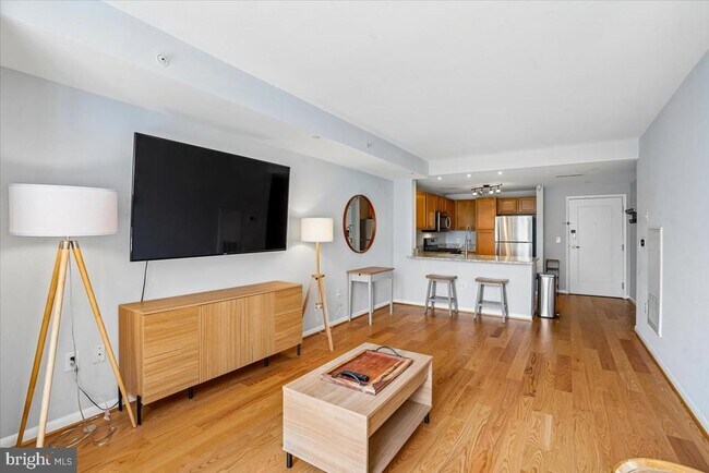 Building Photo - 350 G St SW