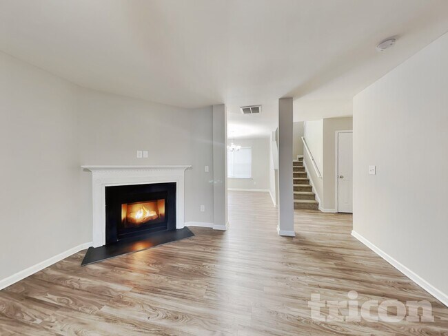 Building Photo - 13730 Elsie Caldwell Ln