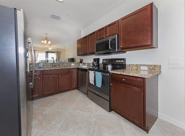 Building Photo - 17118 Vardon Ter