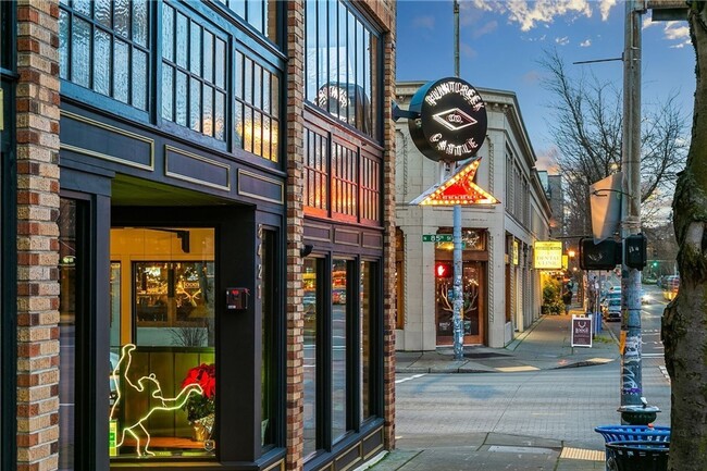 Building Photo - Hip and Modern Townhome In Greenwood!  Two bedrooms plus Flex Space Room