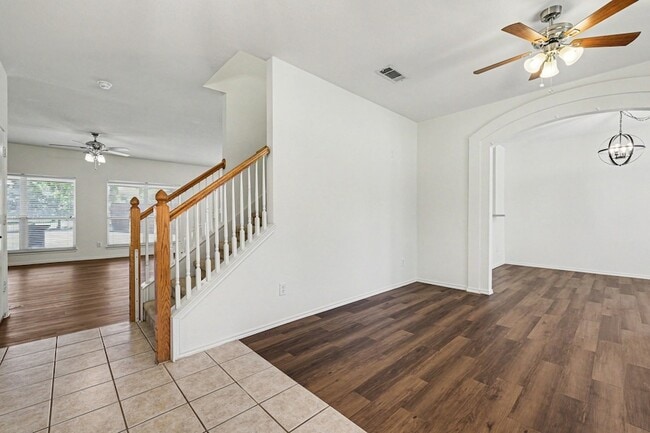 Building Photo - 5506 San Marino Dr