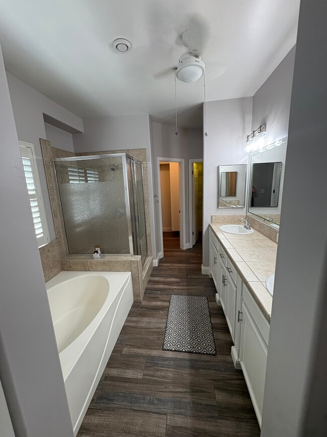Building Photo - 8610 Bolsena Ln