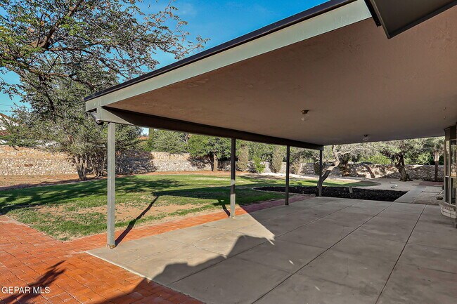 Building Photo - 4828 Ballerina Dr