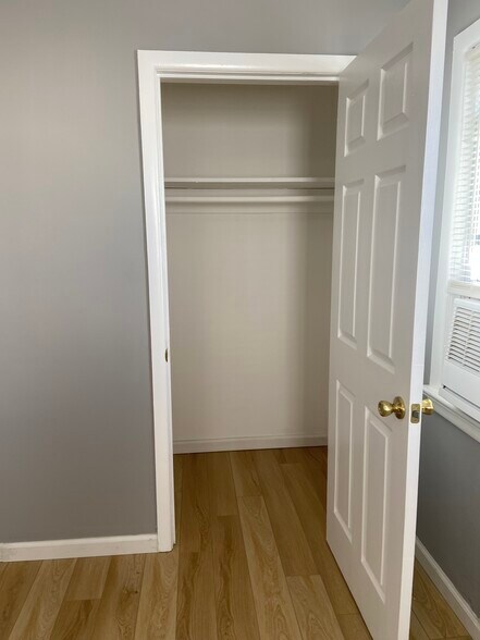 Building Photo - 100 Belmont Ave