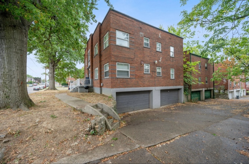 Building Photo - 1806 Dale Rd
