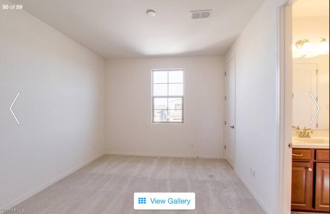 Building Photo - Stunning 5 BD, 4.5 BA home located in the ...