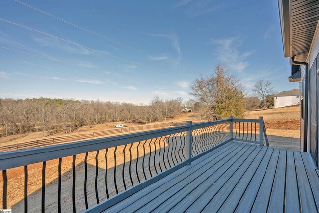 Building Photo - 109 Horseshoe Bend Rd