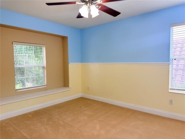 Building Photo - 6935 Brescia Way