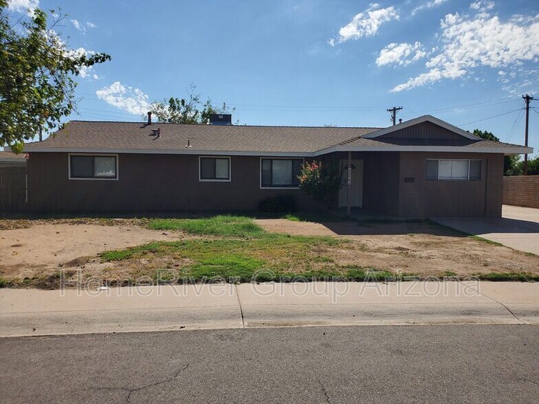 Primary Photo - 4023 N 80th Dr
