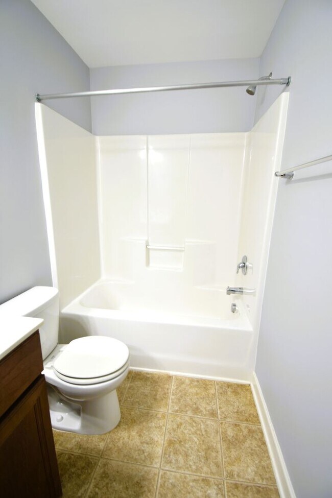 Building Photo - 54 Pittfield Run